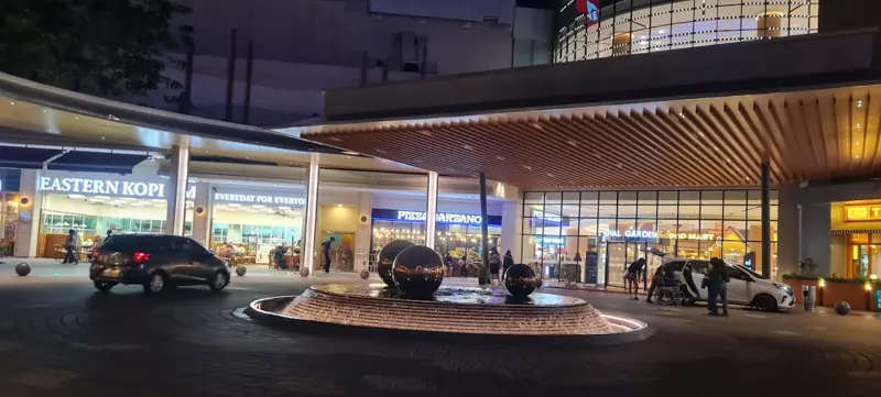 Area Parkir Summarecon Mall Bekasi