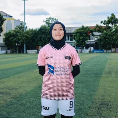 Foto Nizrina Fauziah Permana