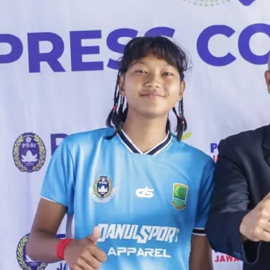 Foto Dinda Damayanti