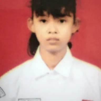 Foto Azqia Nurhalida